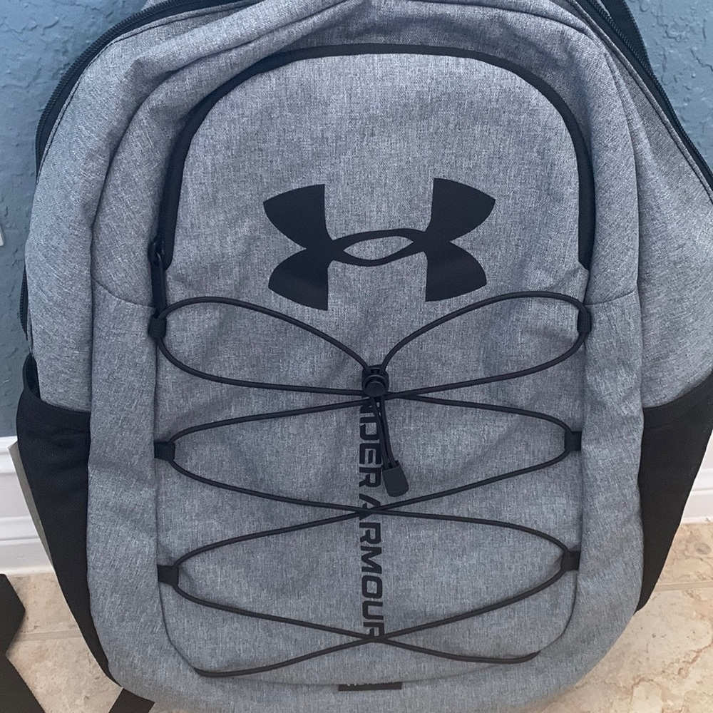 Under armour back pack new with tags 15inch laptop sleeve